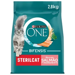 Comida Seca para Gato Esterilizado com Salmão