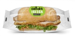 Sandes Saloia com Lombo e Salada Camponesa